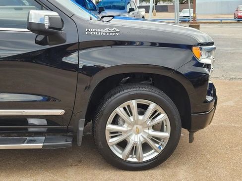 Used 2024 Chevrolet Silverado 1500 High Country w/ High Country Premium Package image 7