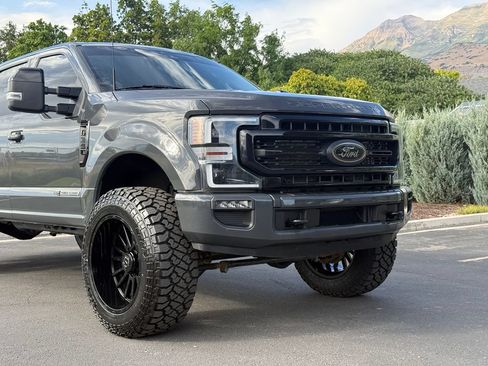 Used 2021 Ford F350 Lariat AWD/4WD image 17