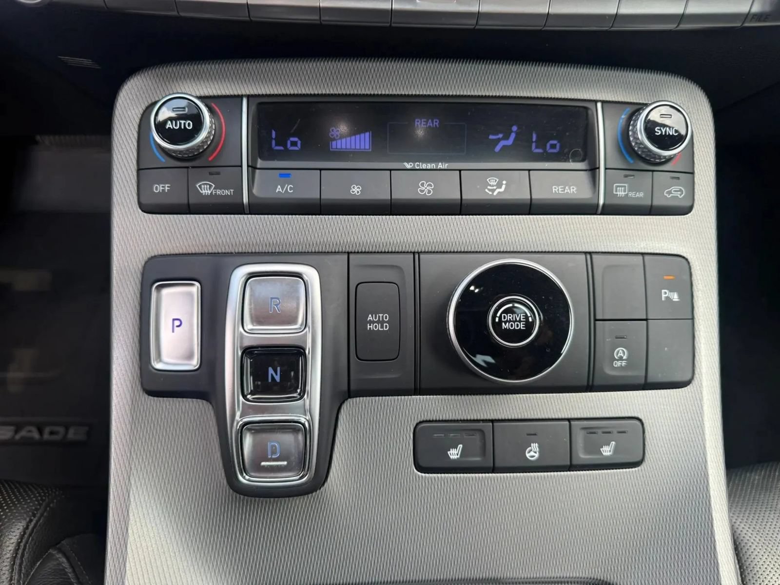 Used 2021 Hyundai Palisade SEL w/ Premium Package FWD image 25