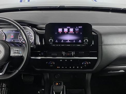 Used 2025 Nissan Pathfinder SV FWD image 19