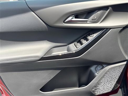 New 2026 Chevrolet Equinox LT w/ Convenience Package II image 15