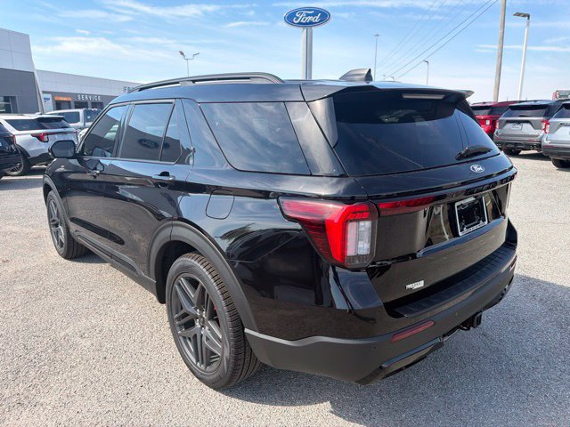 New 2027 Ford Explorer ST-Line w/ Premium Package RWD image 6