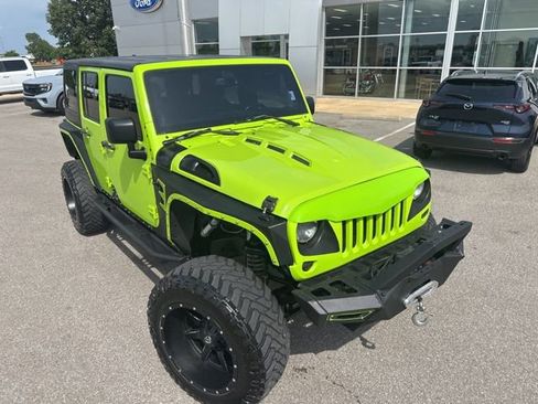 Used 2013 Jeep Wrangler Unlimited Sport AWD/4WD image 6