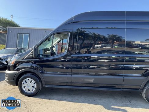 Used 2022 Ford E-Transit 148 High Roof Extended w/ Load Area Protection Package image 7
