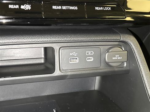 New 2025 Honda Pilot EX-L image 29