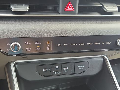 New 2026 Kia Carnival SX image 27