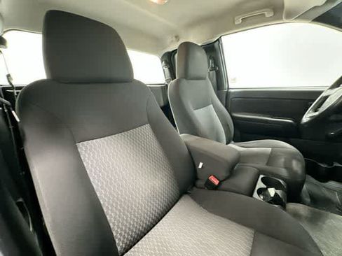 Used 2011 Chevrolet Colorado W/T AWD/4WD image 13