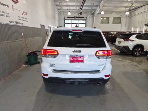 Used 2017 Jeep Grand Cherokee Limited w/ Trailer Tow Group IV AWD/4WD image 4