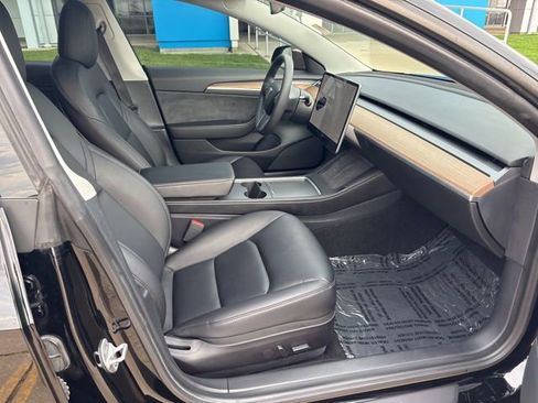 Used 2021 Tesla Model 3 Long Range image 19