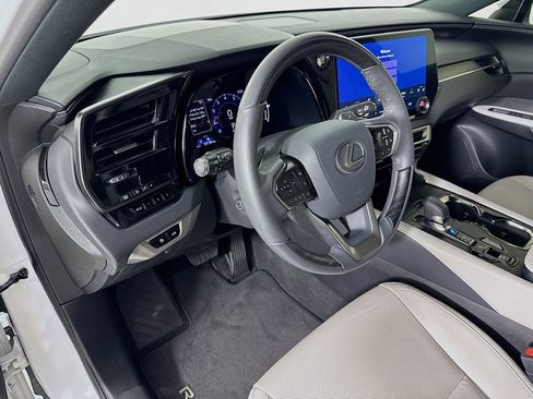 Used 2024 Lexus RX 350 Premium w/ Accessory Package (Z1) FWD image 9