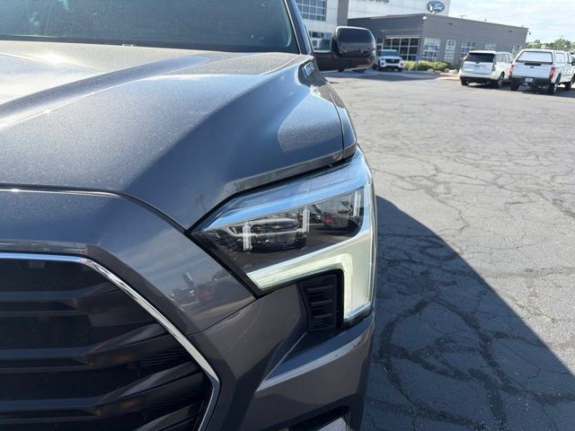 Used 2026 Toyota Sequoia Limited w/ Tow Technology Package AWD/4WD image 14