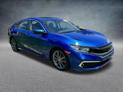 Used 2019 Honda Civic EX image 3