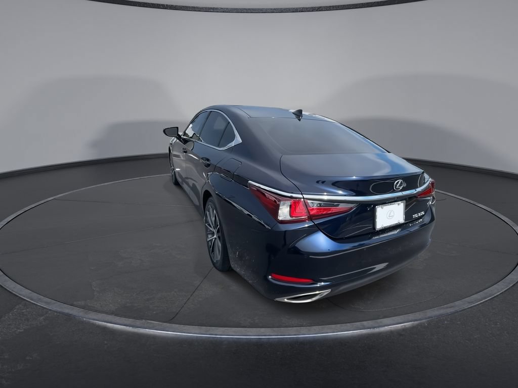 Used 2024 Lexus ES 350 w/ Premium Package FWD image 7