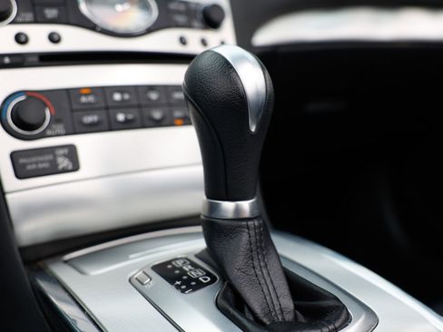 Used 2014 INFINITI Q60 Convertible w/ Premium Package image 47