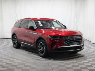 Used 2025 Lincoln Nautilus Premier AWD/4WD video 1