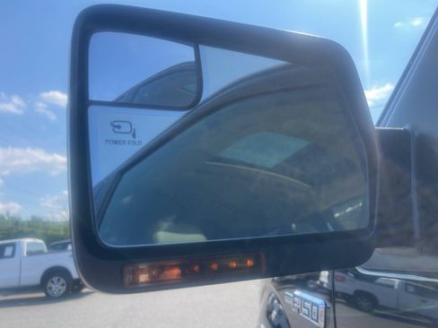 Used 2013 Ford F150 Lariat w/ Luxury Equipment Group AWD/4WD image 17