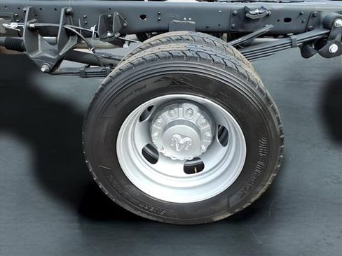 New 2026 RAM 5500 Tradesman w/ Chrome Appearance Group image 7