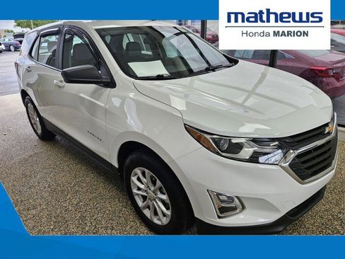 Used 2021 Chevrolet Equinox LS AWD/4WD image 1