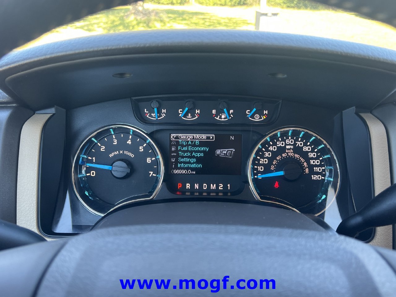 Used 2013 Ford F150 XLT w/ Luxury Equipment Group RWD image 14