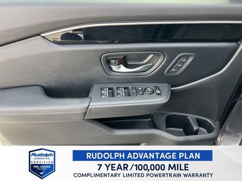 Certified 2025 Honda Pilot Touring image 19