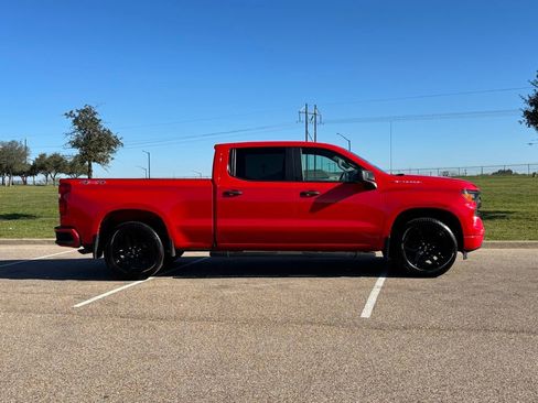 Used 2023 Chevrolet Silverado 1500 Custom image 5