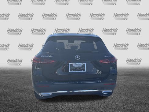 Used 2021 Mercedes-Benz GLA 250 4MATIC image 9