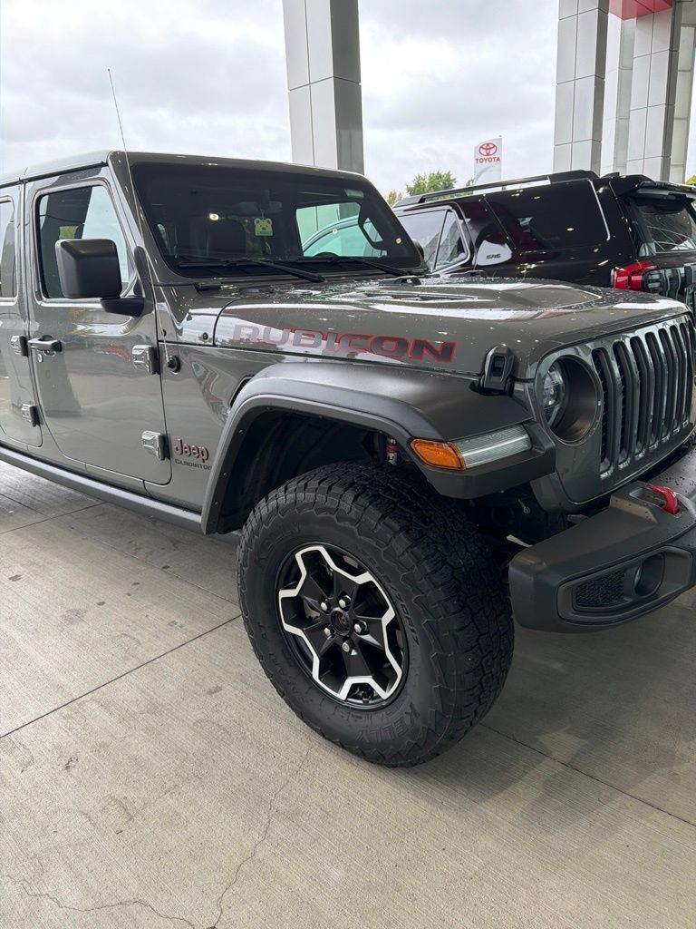 Used 2021 Jeep Gladiator Rubicon AWD/4WD image 4