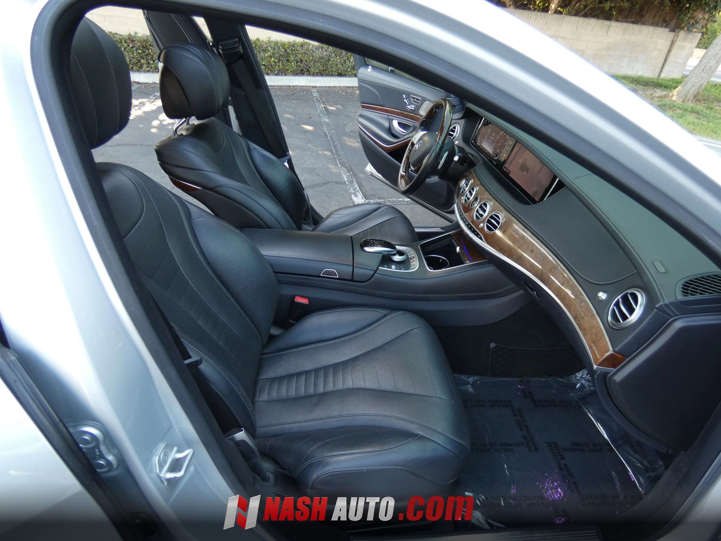Used 2015 Mercedes-Benz S 550 Sedan image 25