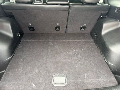 Used 2023 Jeep Cherokee Altitude Lux image 16