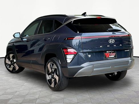 Used 2024 Hyundai Kona Limited AWD/4WD image 4