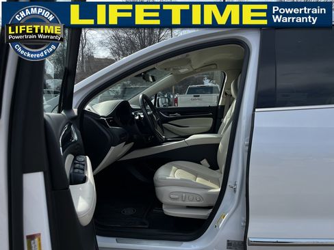 Used 2023 Buick Enclave Premium w/ Trailering Package, 5000 lbs. image 18