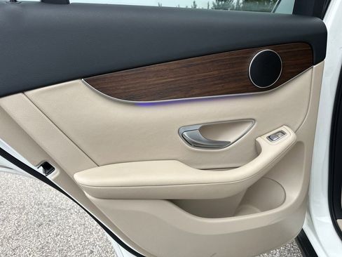 Certified 2022 Mercedes-Benz GLC 300 4MATIC image 27