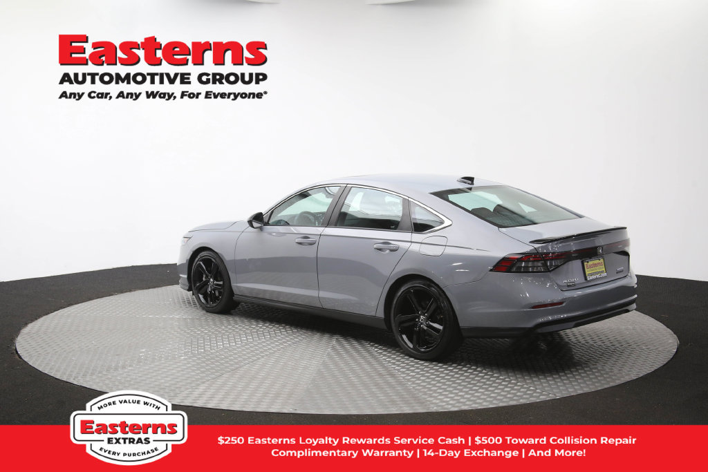 Used 2023 Honda Accord Sport image 65