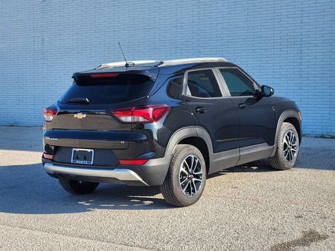 New 2026 Chevrolet TrailBlazer LT w/ Driver Confidence Package FWD image 4