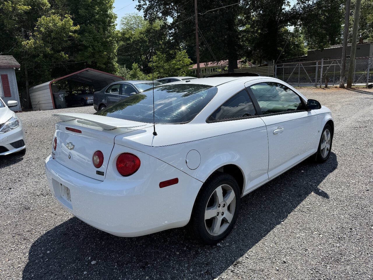 Used 2008 Chevrolet Cobalt LT w/ Revolution Edition Package FWD image 7