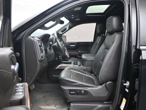 Used 2021 Chevrolet Silverado 1500 High Country w/ Technology Package AWD/4WD image 18