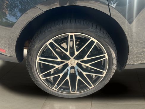 Certified 2026 Porsche Macan AWD/4WD image 22