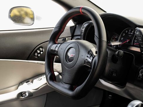 Used 2011 Chevrolet Corvette Grand Sport w/ Preferred Equipment Group image 14