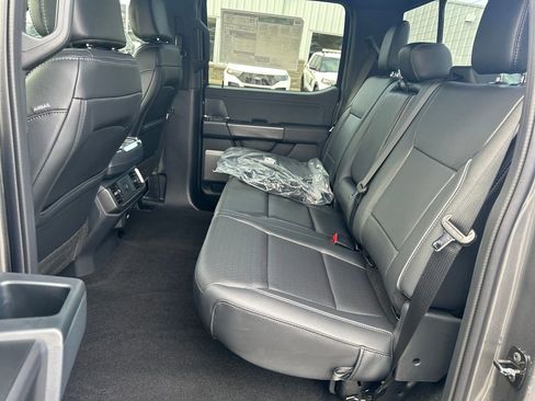 New 2025 Ford F150 Lariat w/ Equipment Group 501A Mid image 28