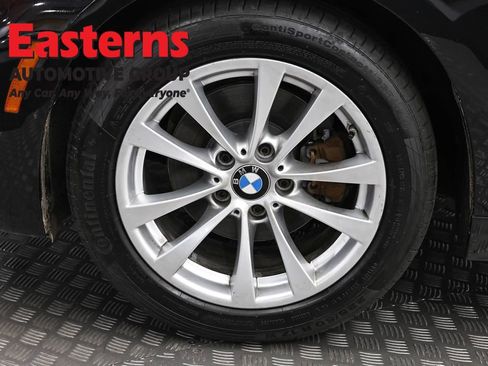 Used 2017 BMW 320i xDrive Sedan AWD/4WD image 33