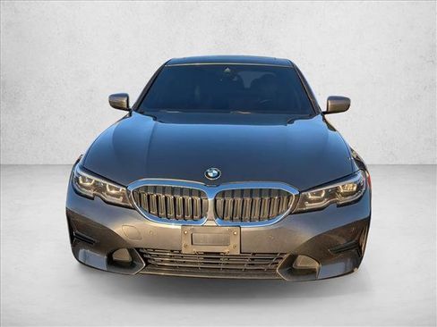 Used 2019 BMW 330i xDrive Sedan w/ Convenience Package image 2