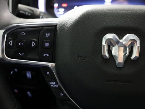 Used 2025 RAM 1500 Big Horn image 24
