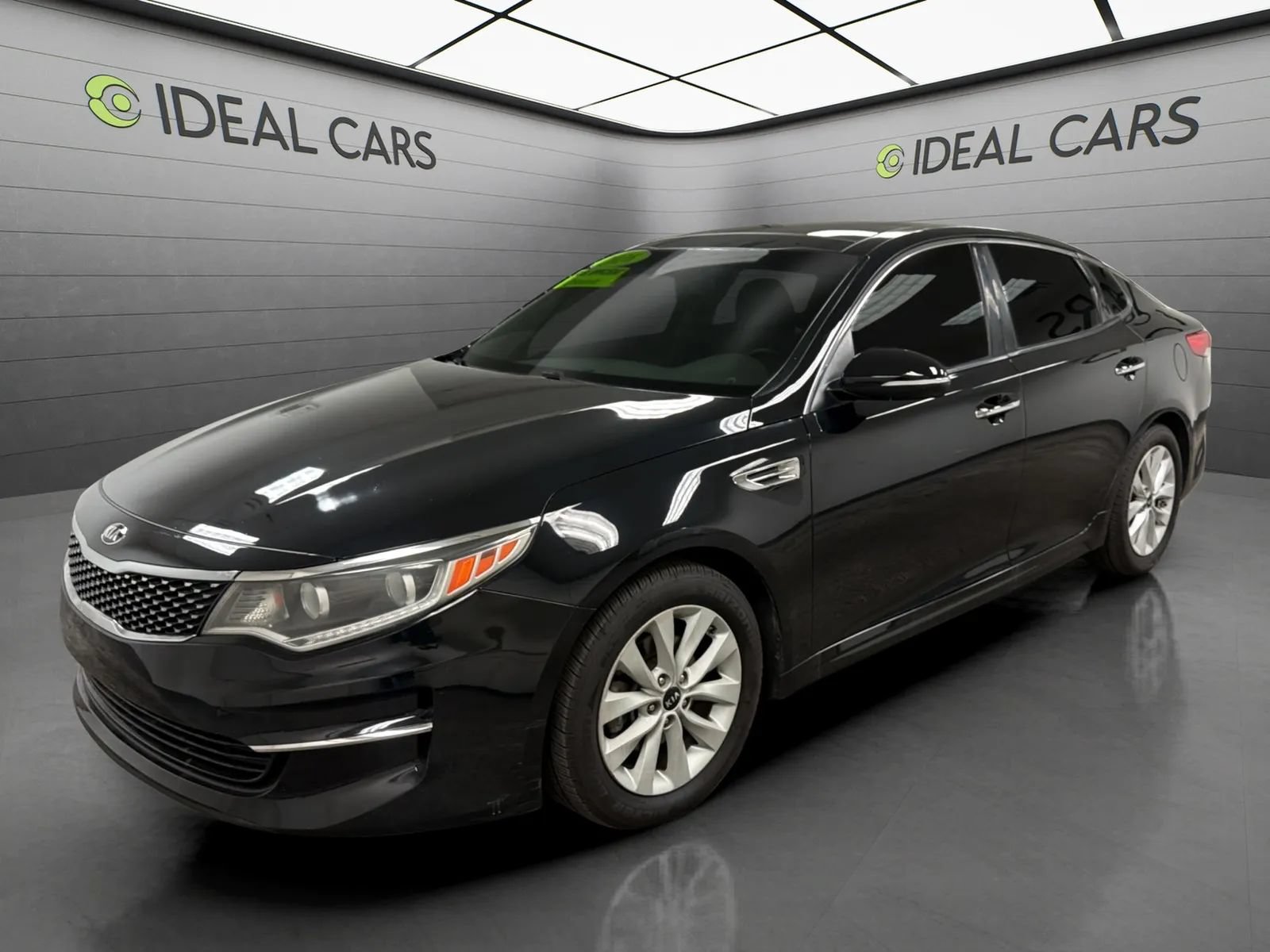 Used 2016 Kia Optima EX w/ Premium Package FWD image 1