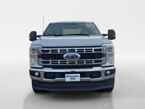 Used 2024 Ford F250 XLT image 9