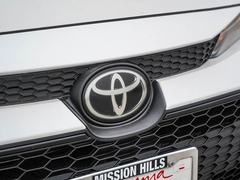 Certified 2021 Toyota Corolla LE image 12