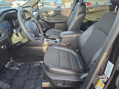 Used 2023 Ford Escape ST-Line Select w/ Tech Pack #1 image 11