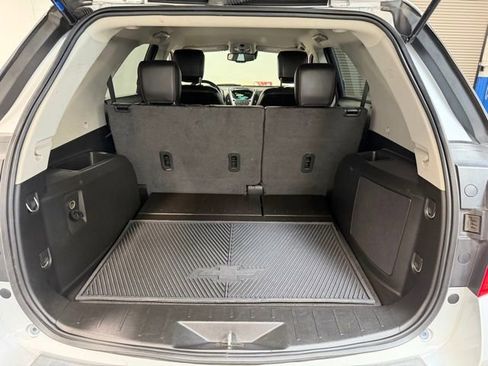 Used 2015 Chevrolet Equinox LTZ image 14