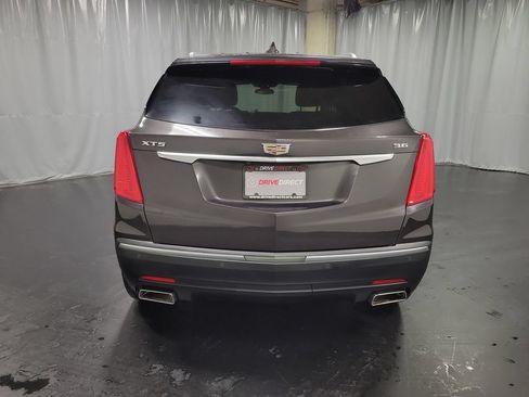 Used 2019 Cadillac XT5 FWD image 8