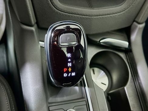 New 2025 Cadillac XT6 Premium Luxury w/ Technology Package AWD/4WD image 13