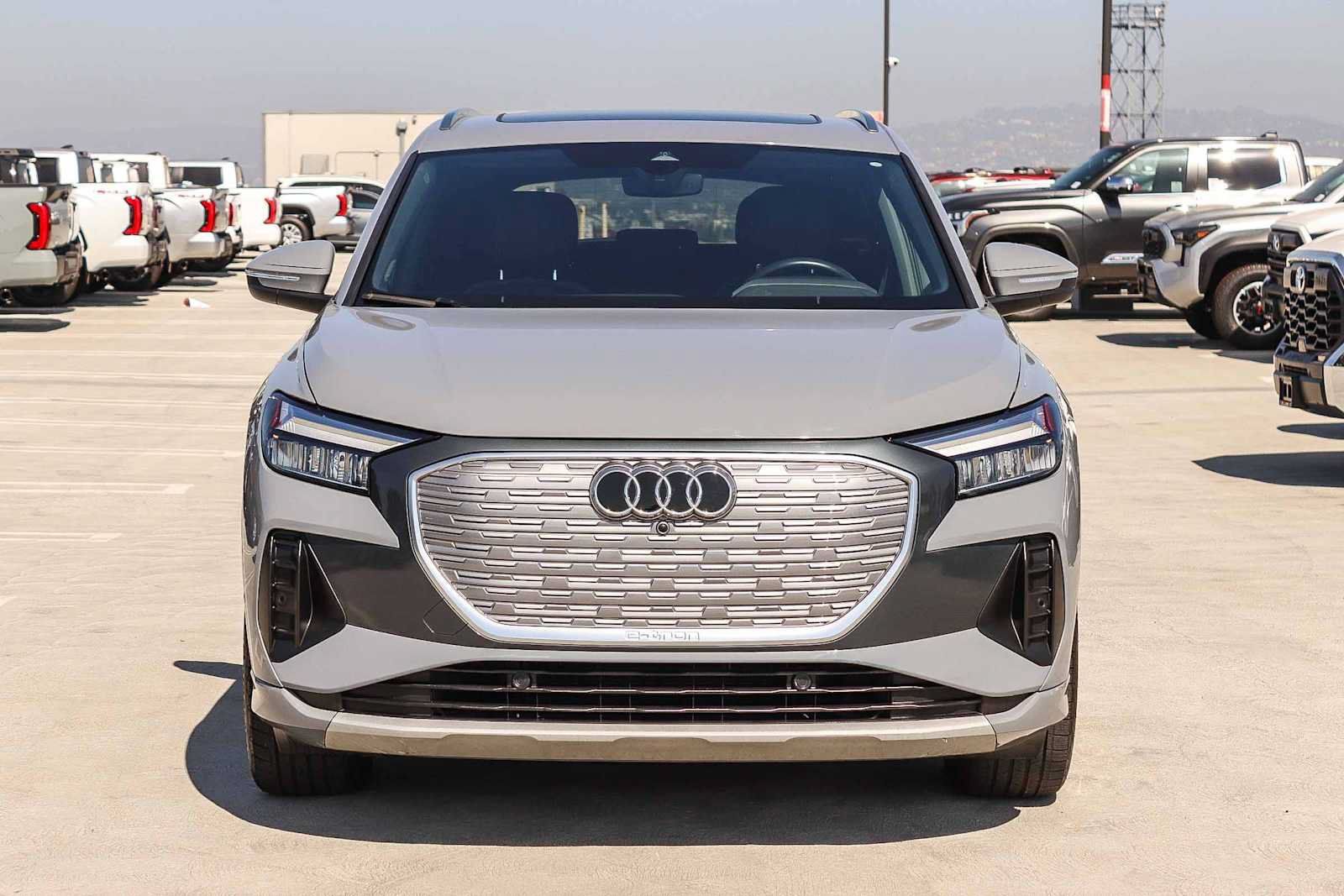 Used 2023 Audi Q4 e-tron Premium Plus w/ Premium Plus RWD image 2
